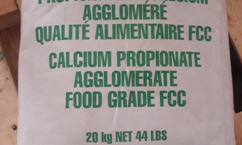 phụ gia chống mốc Calcium Propionate.